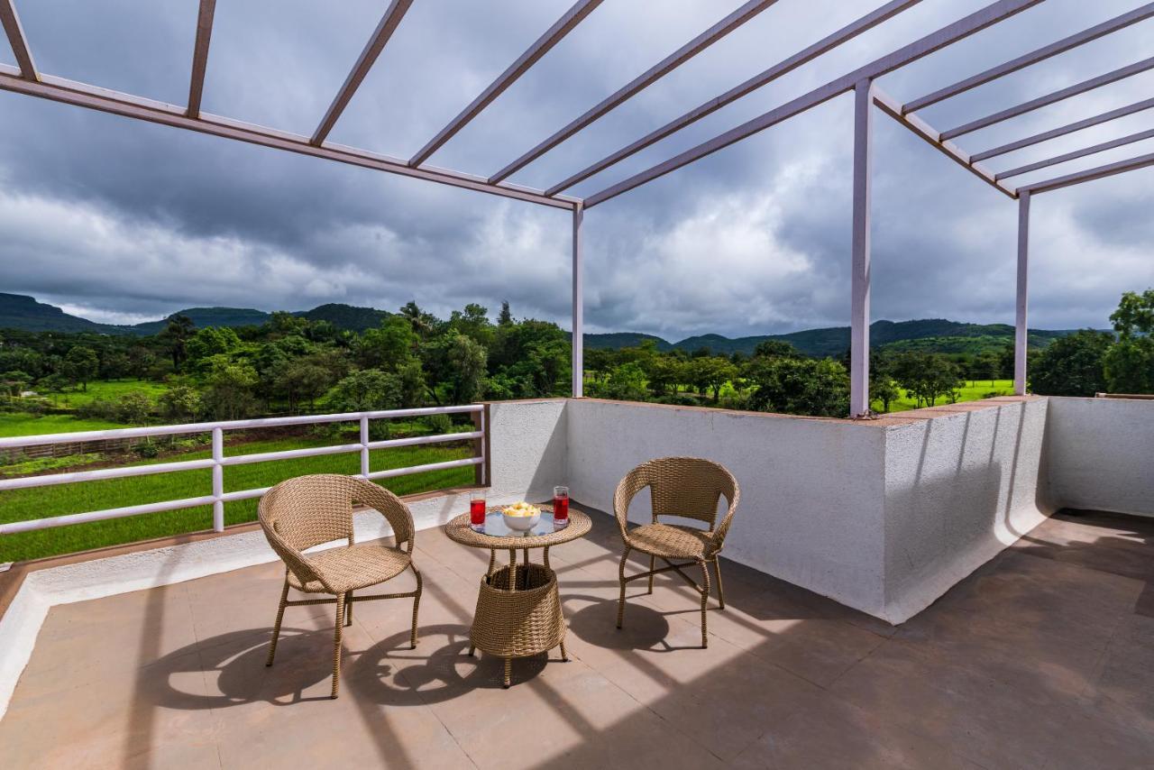 Saffronstays Aster, Plunge Pool Villa With Garden, ロナバラ エクステリア 写真