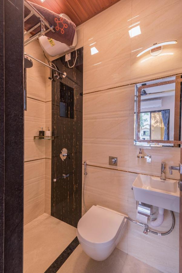Saffronstays Aster, Plunge Pool Villa With Garden, ロナバラ エクステリア 写真